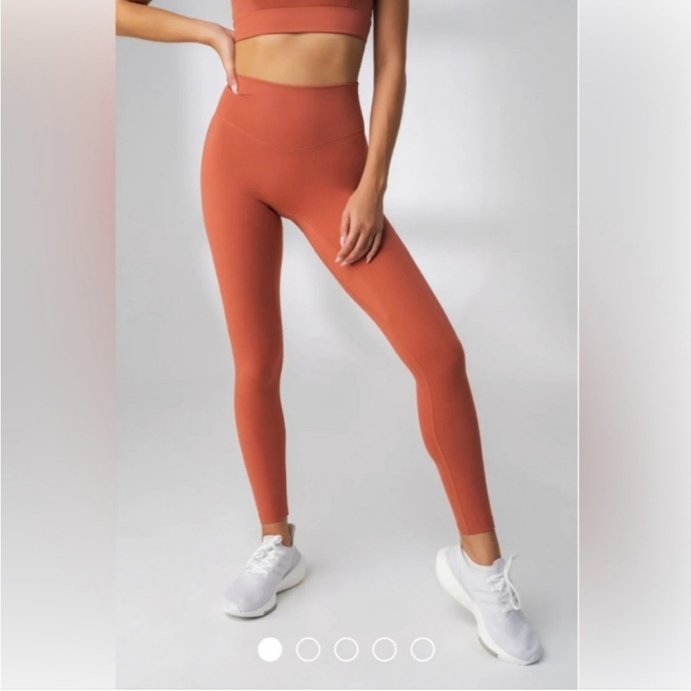 Balance Athletica / vitality cloud leggings in sunstone size small